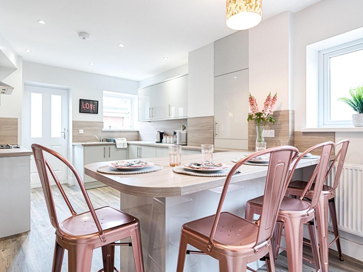Pass The Keys Luxury Bright Spacious Family Home - Near Beaches Swansea Eksteriør bilde