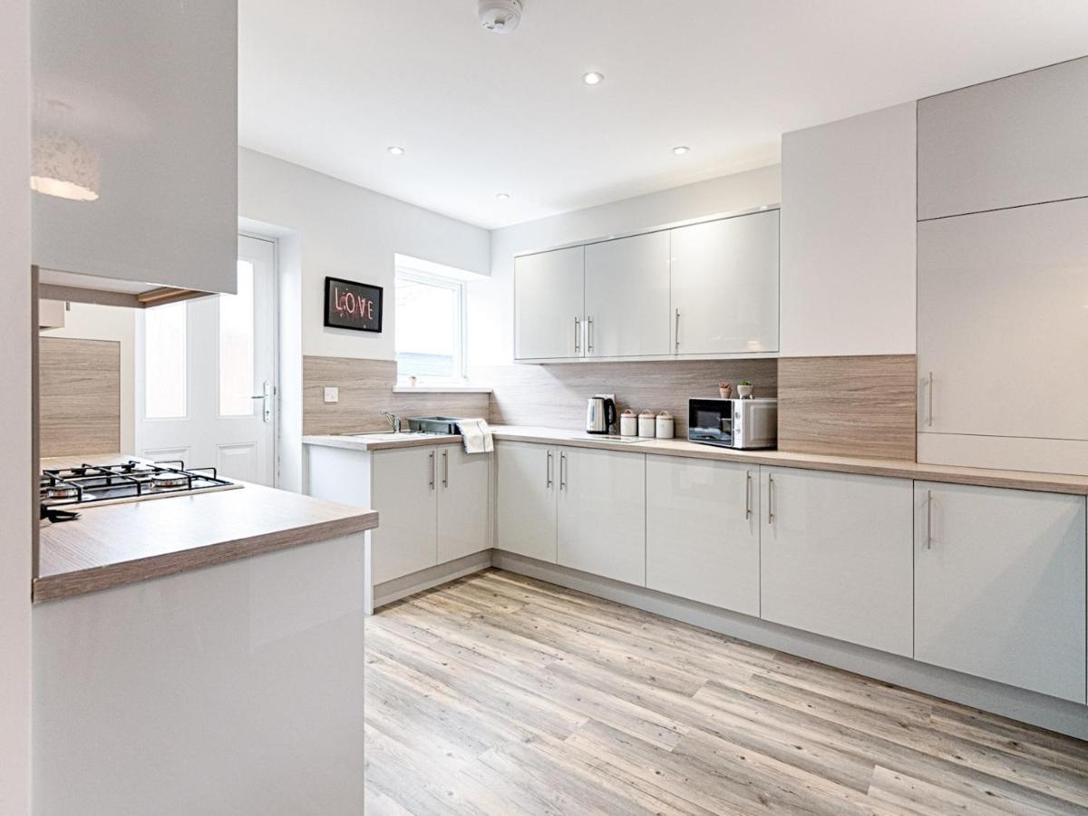 Pass The Keys Luxury Bright Spacious Family Home - Near Beaches Swansea Eksteriør bilde